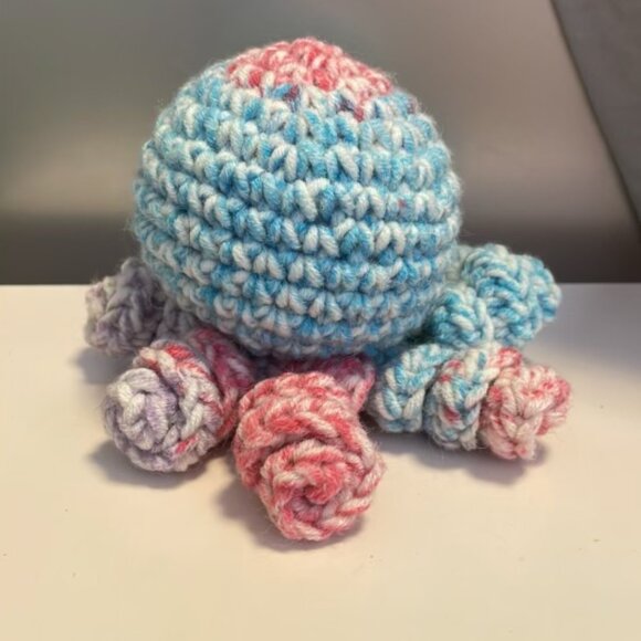 Crocheted octopus stuffed animal - Picture 2 of 4